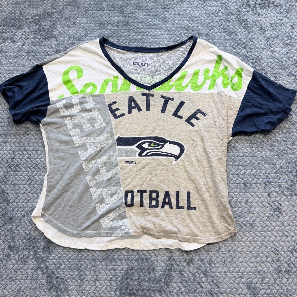 Touch by Alyssa Milano Seattle Seahawks T-shirt size large - Picture 2 of 12